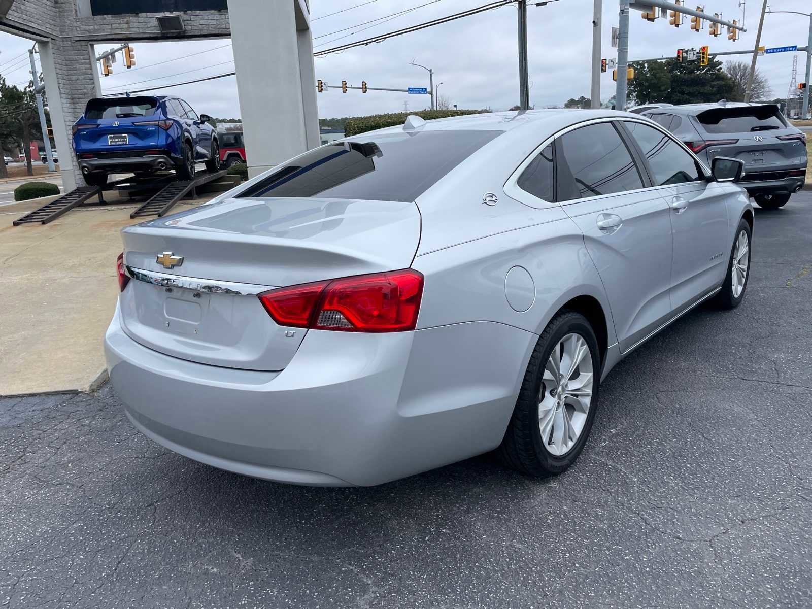 Used 2014 Chevrolet Impala LT image 5