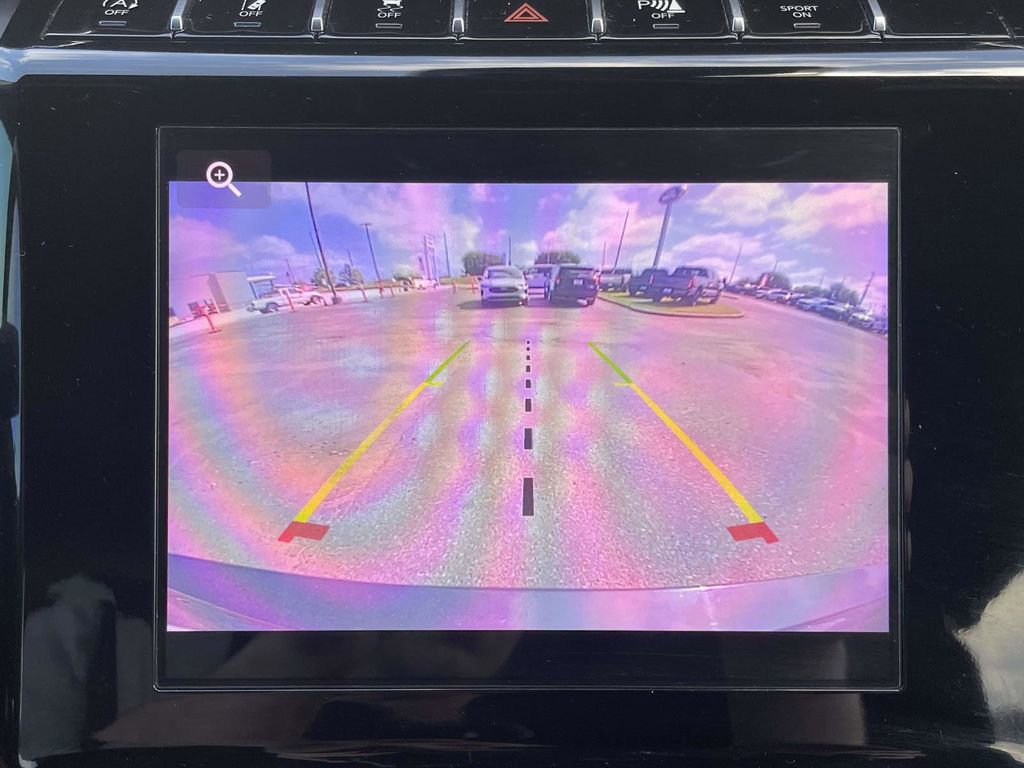 Used 2021 Jeep Grand Cherokee L Laredo image 20