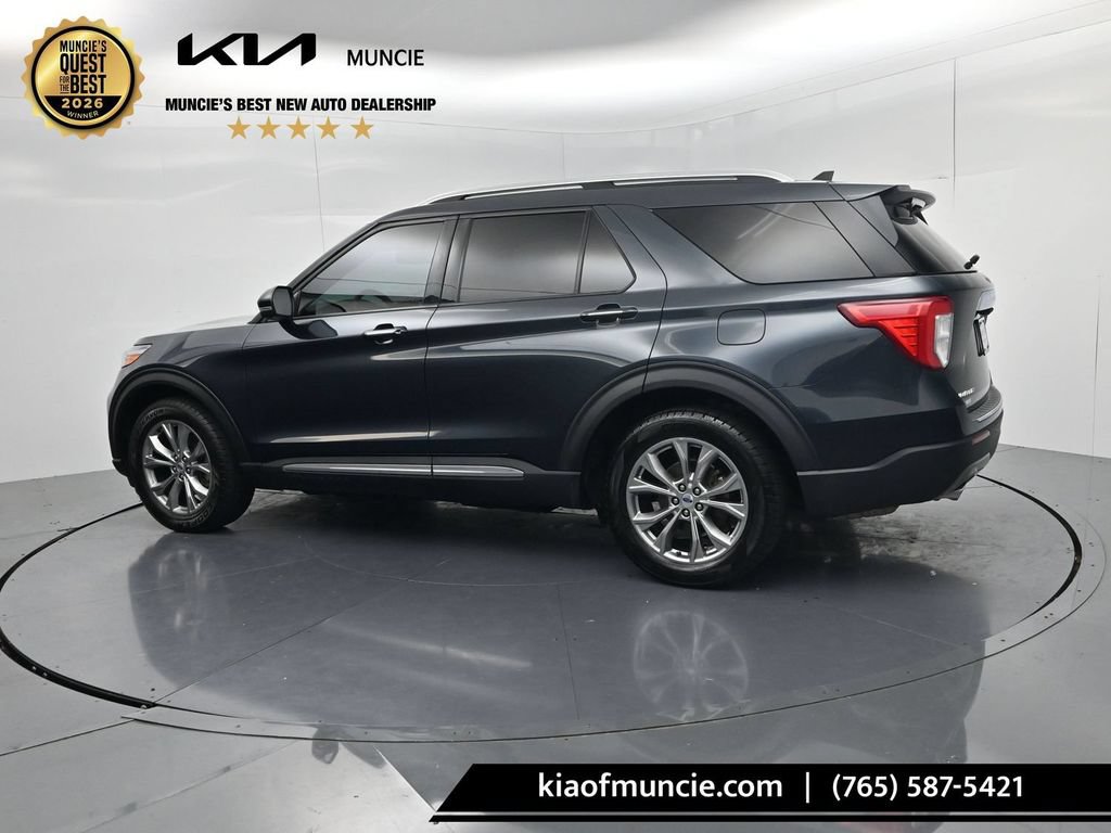 Used 2023 Ford Explorer Limited w/ Equipment Group 301A RWD image 5