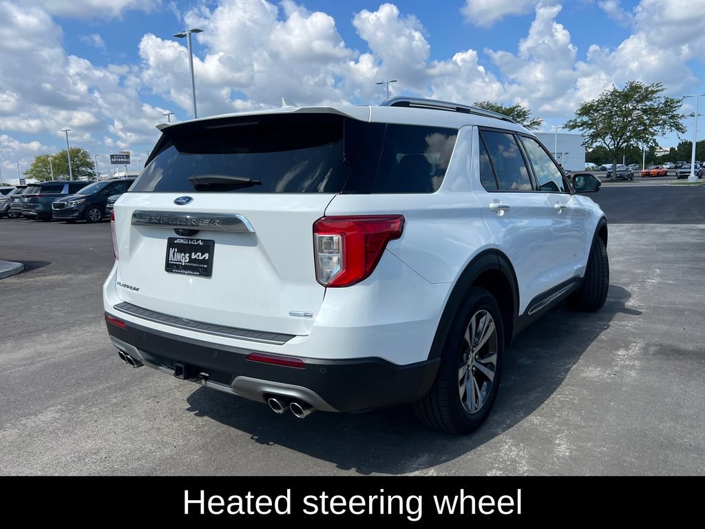 Used 2020 Ford Explorer Platinum w/ Premium Technology Package AWD/4WD image 3