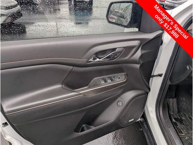 Used 2019 GMC Acadia SLT image 15