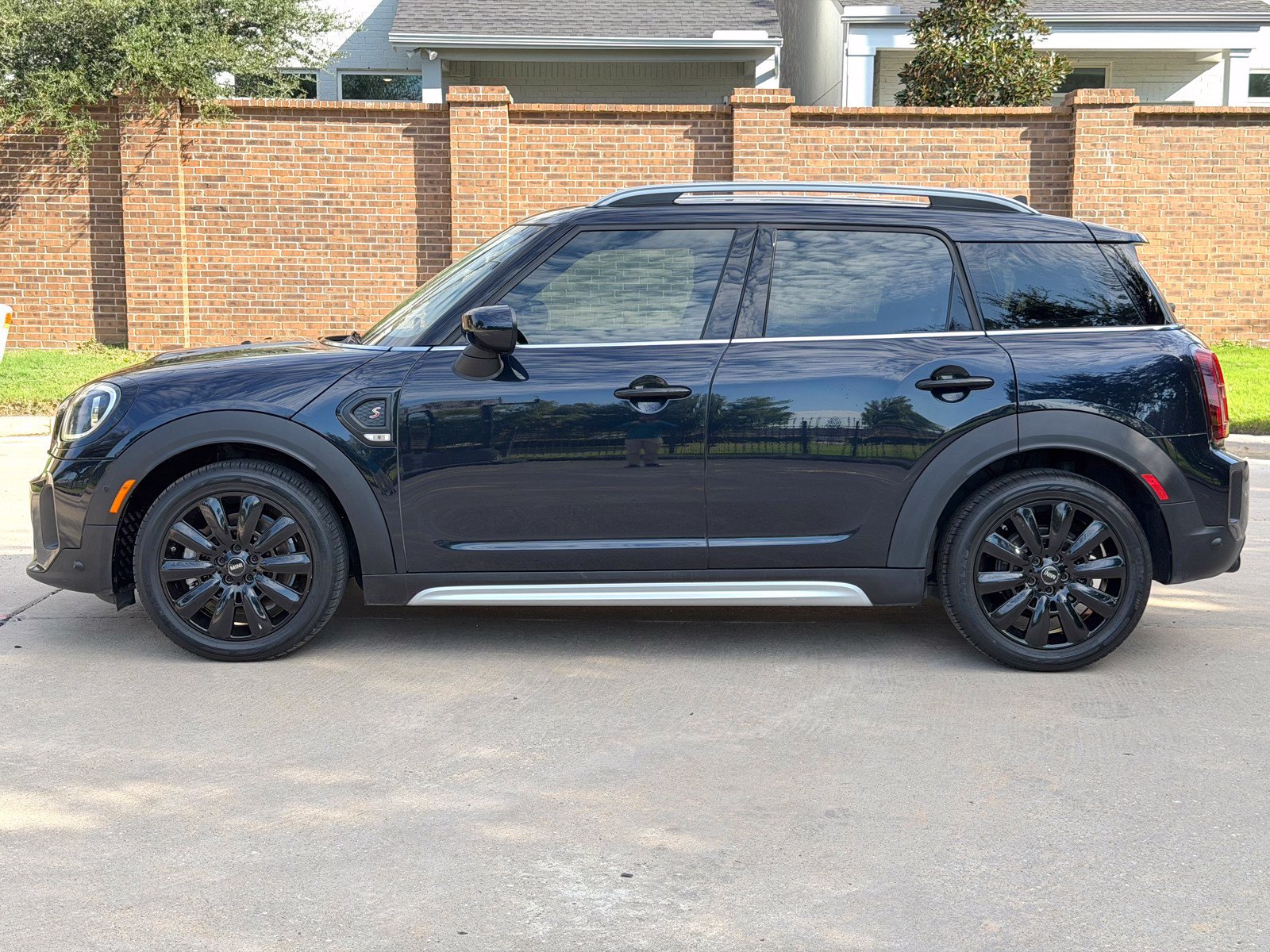 Used 2023 MINI Cooper Countryman S FWD image 12