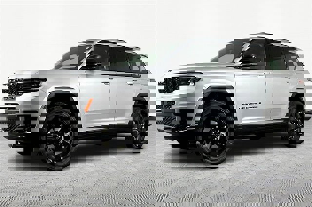 New 2025 Jeep Grand Cherokee L Altitude