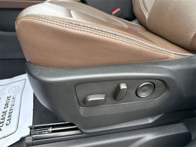 Used 2024 Chevrolet Tahoe High Country image 12