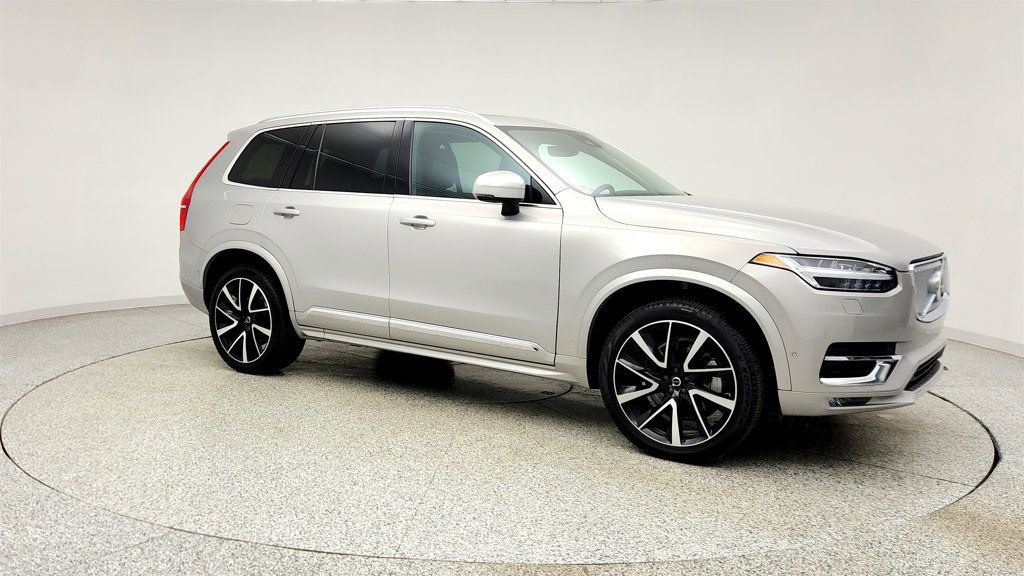 Used 2023 Volvo XC90 B6 Plus w/ Protection Package Premier AWD/4WD image 3
