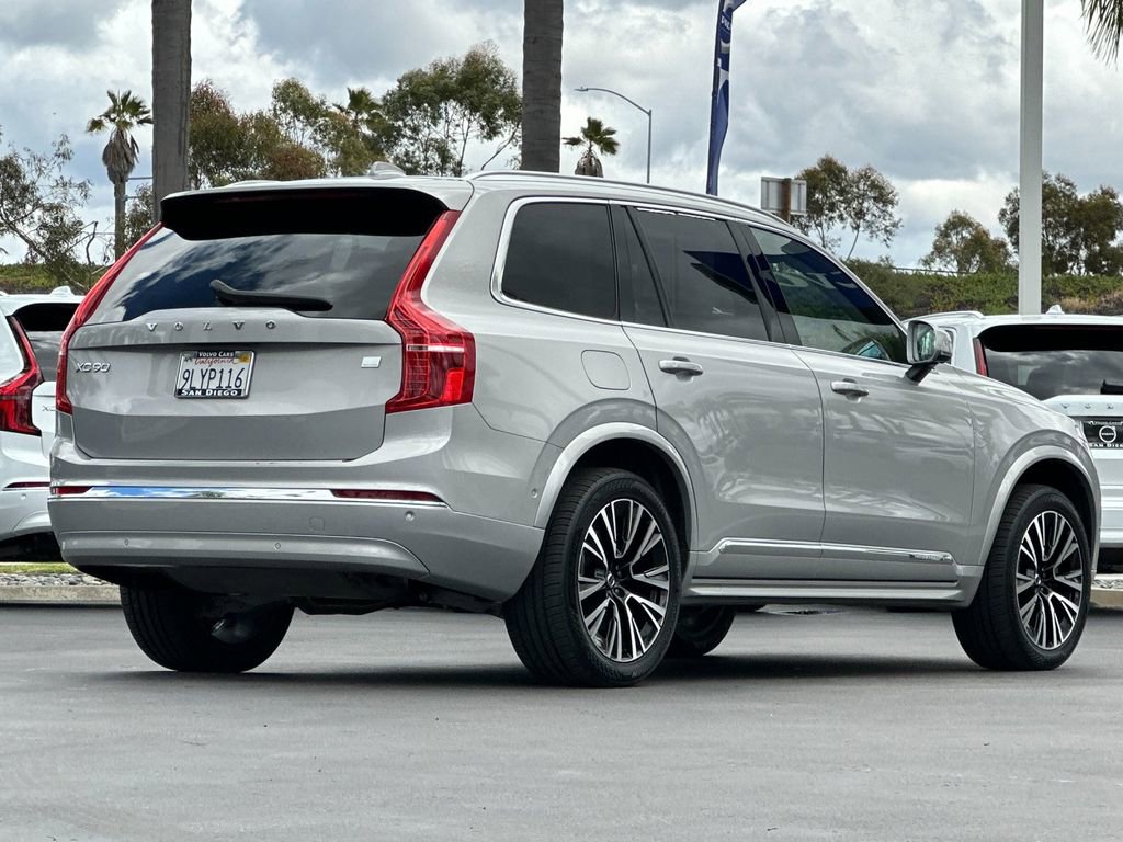 Certified 2024 Volvo XC90 T8 Plus AWD/4WD image 5
