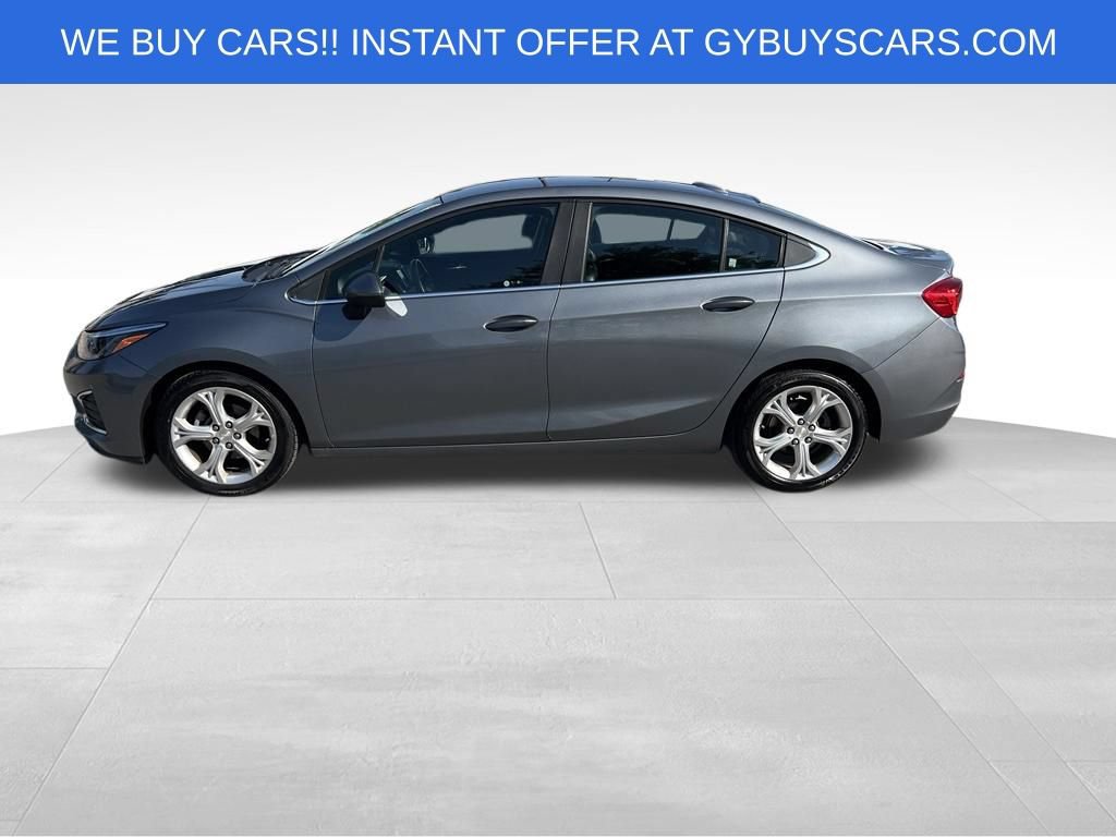 Used 2019 Chevrolet Cruze Premier FWD image 3