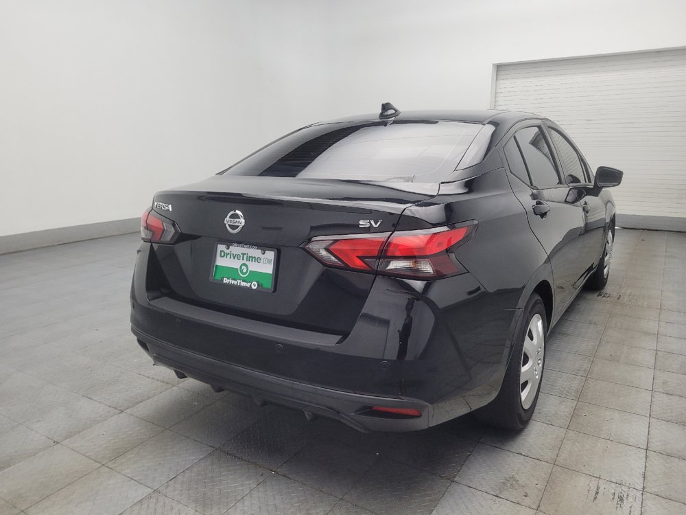 Used 2020 Nissan Versa SV FWD image 9