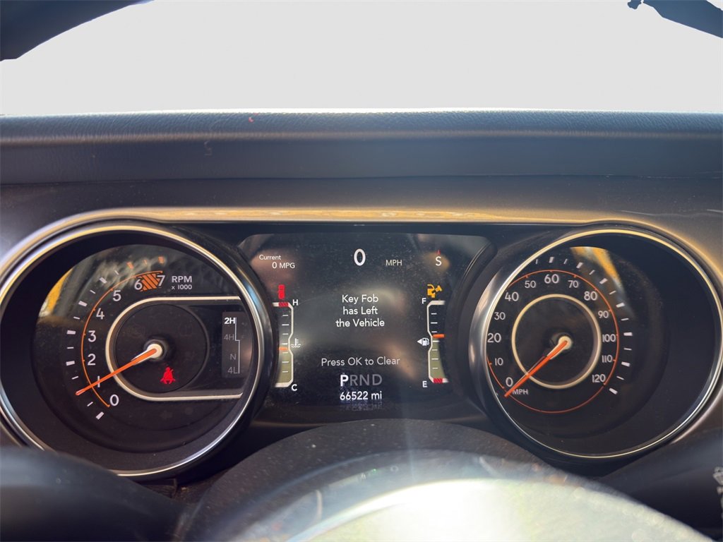 Used 2020 Jeep Wrangler Unlimited Sahara image 9