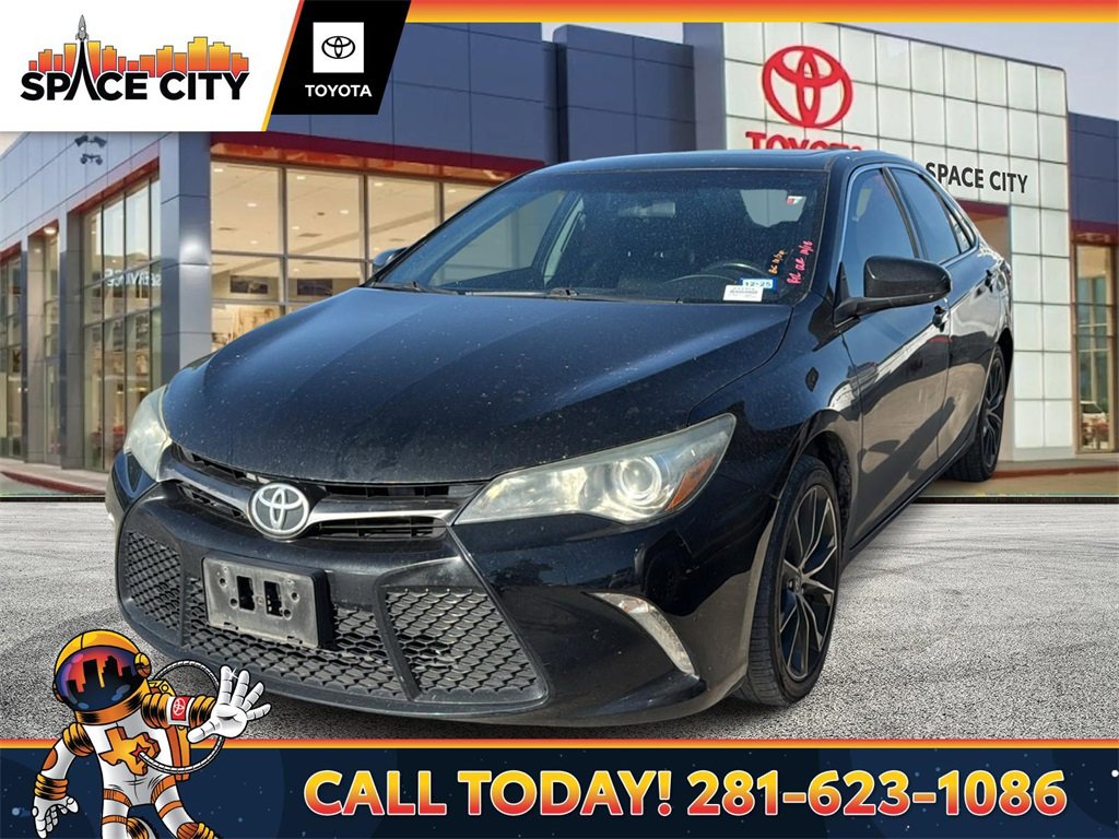 Used 2016 Toyota Camry LE