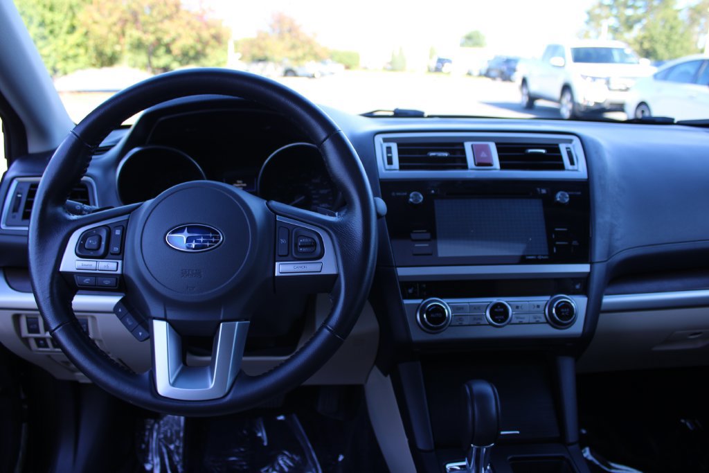 Used 2015 Subaru Outback 2.5i Limited AWD/4WD image 16