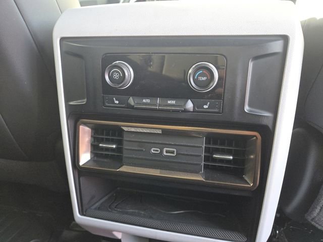 Used 2025 GMC Hummer EV 2X image 16