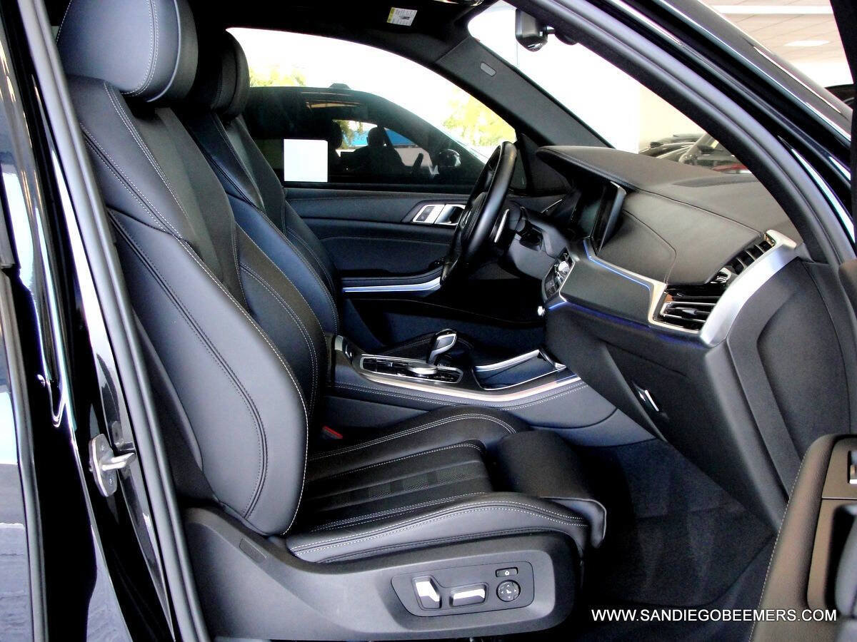 Used 2022 BMW X5 xDrive40i w/ M Sport Package AWD/4WD image 28