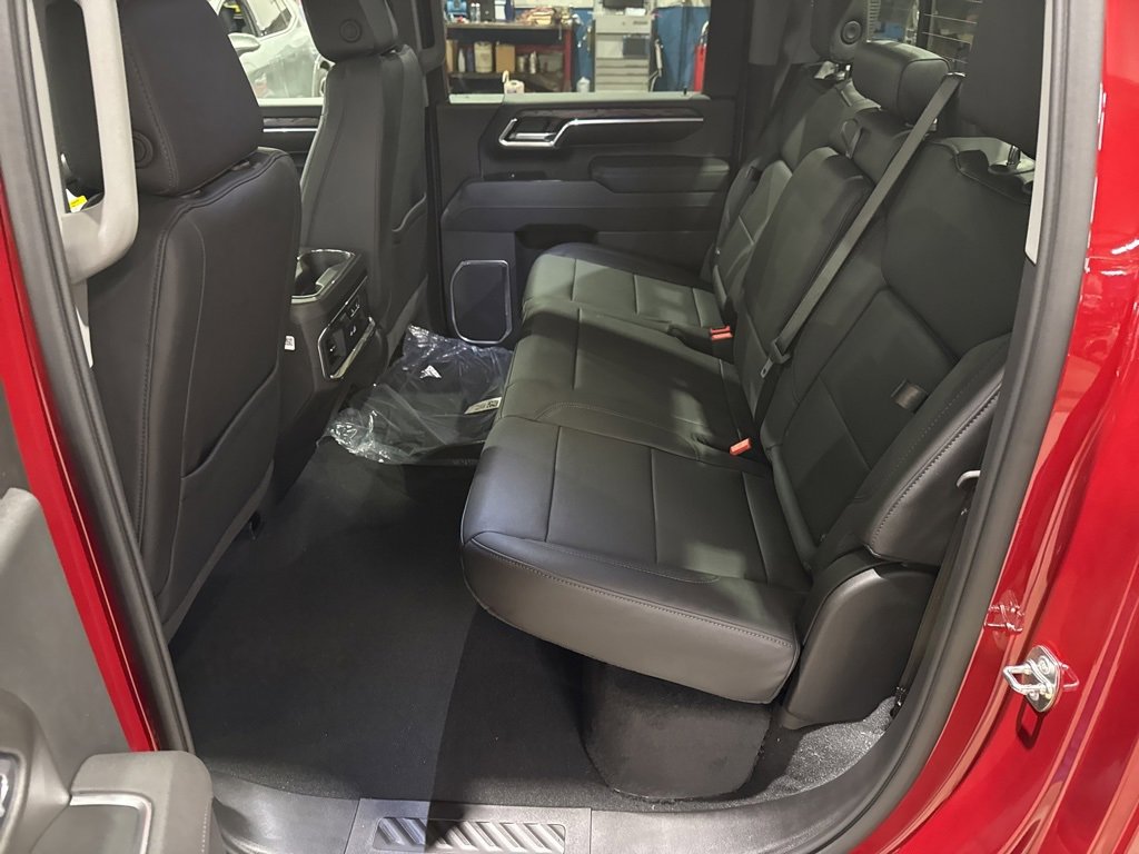 New 2026 GMC Sierra 2500 SLT w/ SLT Premium Package image 41