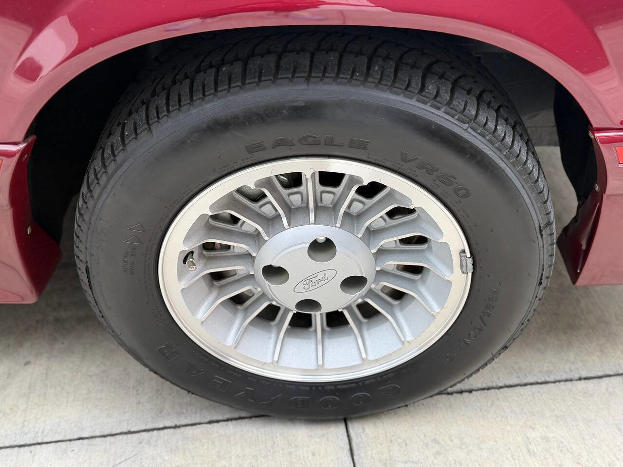 Used 1988 Ford Mustang GT image 49