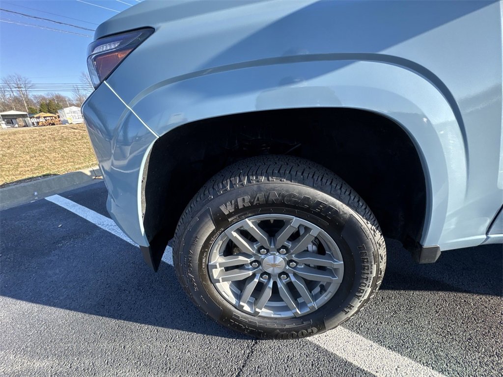New 2025 Chevrolet Colorado LT w/ LT Convenience Package image 10