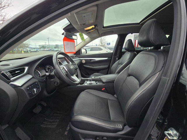 Used 2021 INFINITI QX50 Sensory image 24