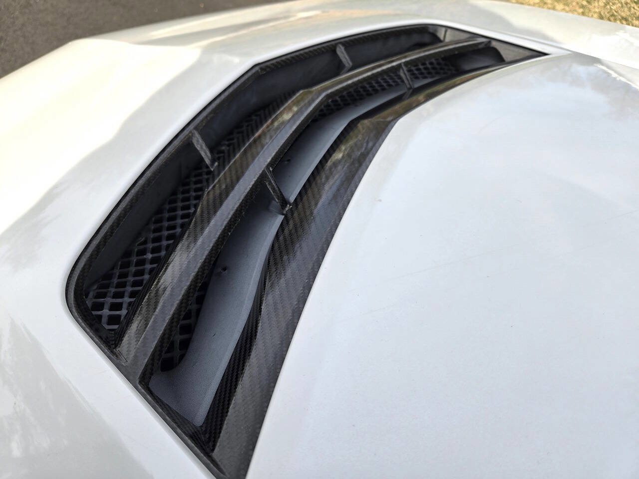 Used 2016 Cadillac ATS V Coupe w/ Carbon Fiber Package RWD image 8