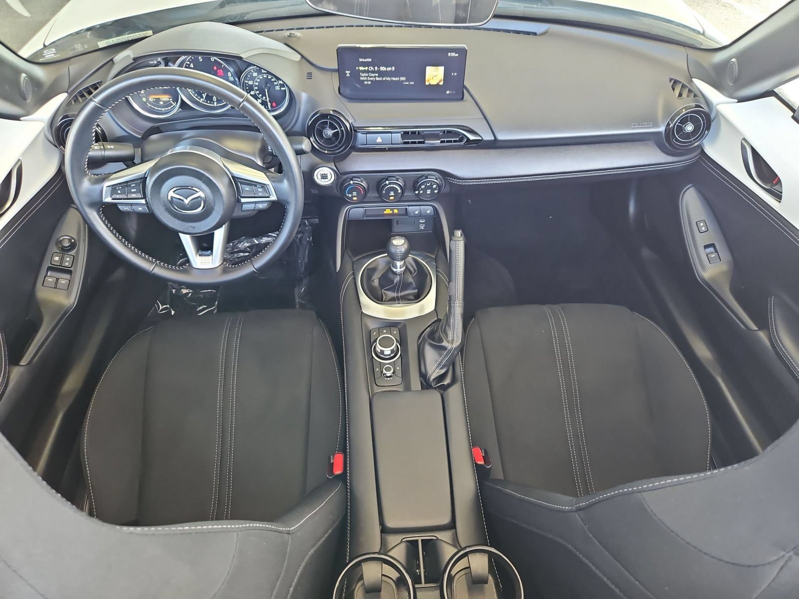 Certified 2024 MAZDA MX-5 Miata Club RWD image 25