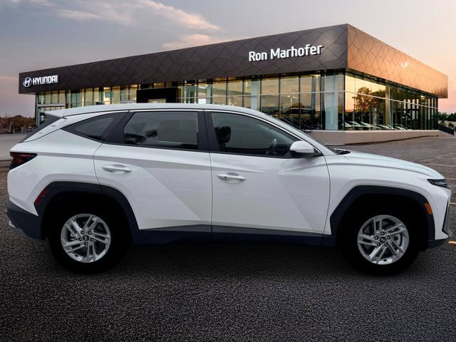 Used 2026 Hyundai Tucson SE image 9