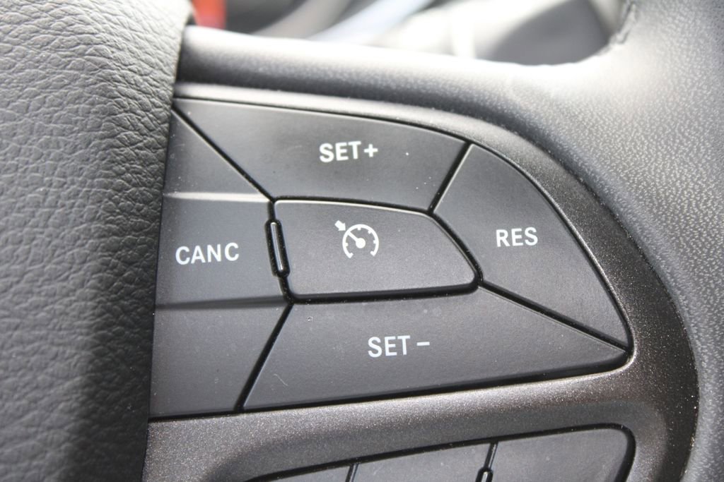 Used 2020 Jeep Cherokee Trailhawk w/ Trailer Tow Group image 42