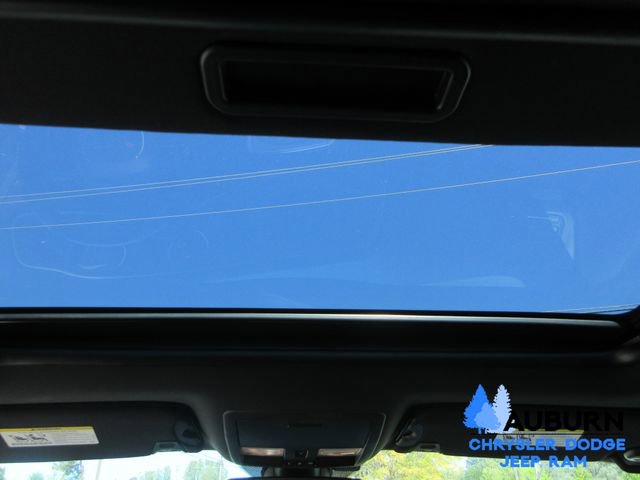 Used 2022 Dodge Challenger R/T image 18