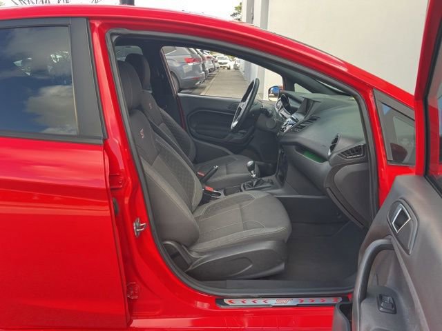 Used 2015 Ford Fiesta ST image 31