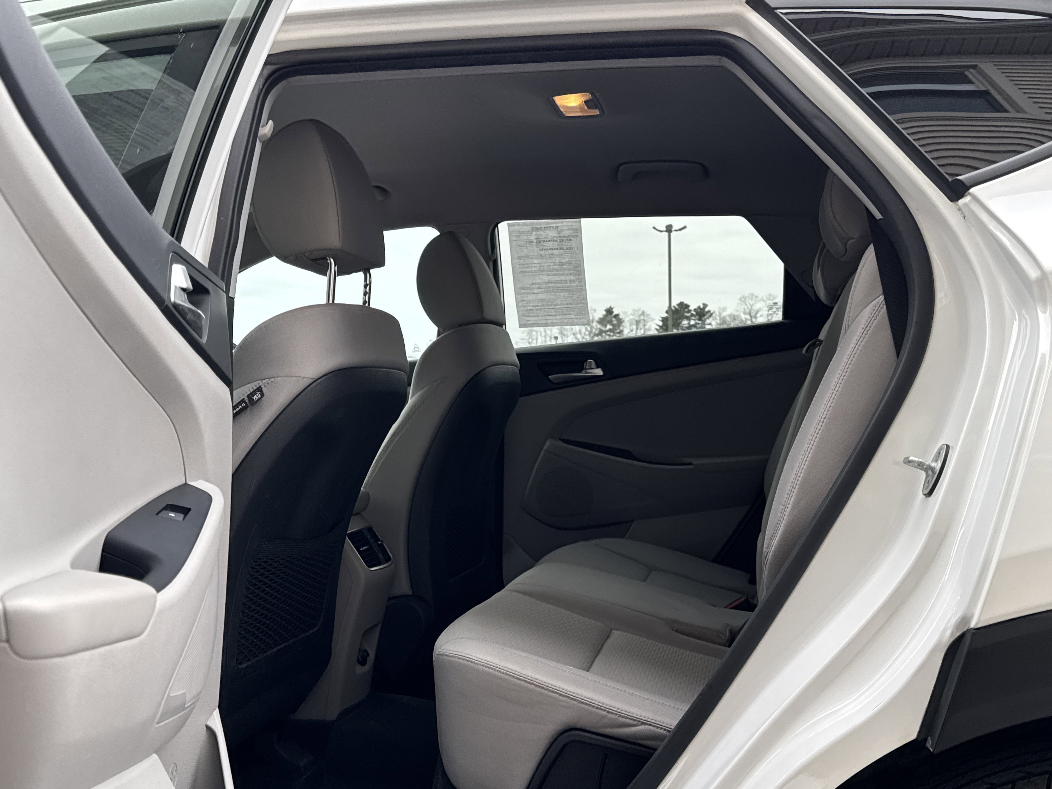 Used 2019 Hyundai Tucson SEL image 10