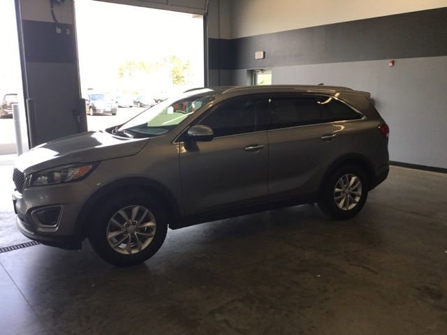 Used 2018 Kia Sorento LX FWD image 5