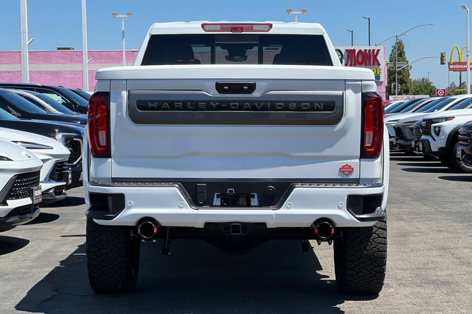 New 2026 GMC Sierra 1500 AT4 w/ AT4 Premium Package AWD/4WD image 5
