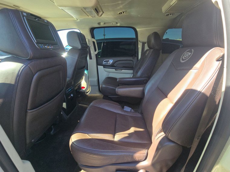 Used 2014 Cadillac Escalade ESV Platinum image 6