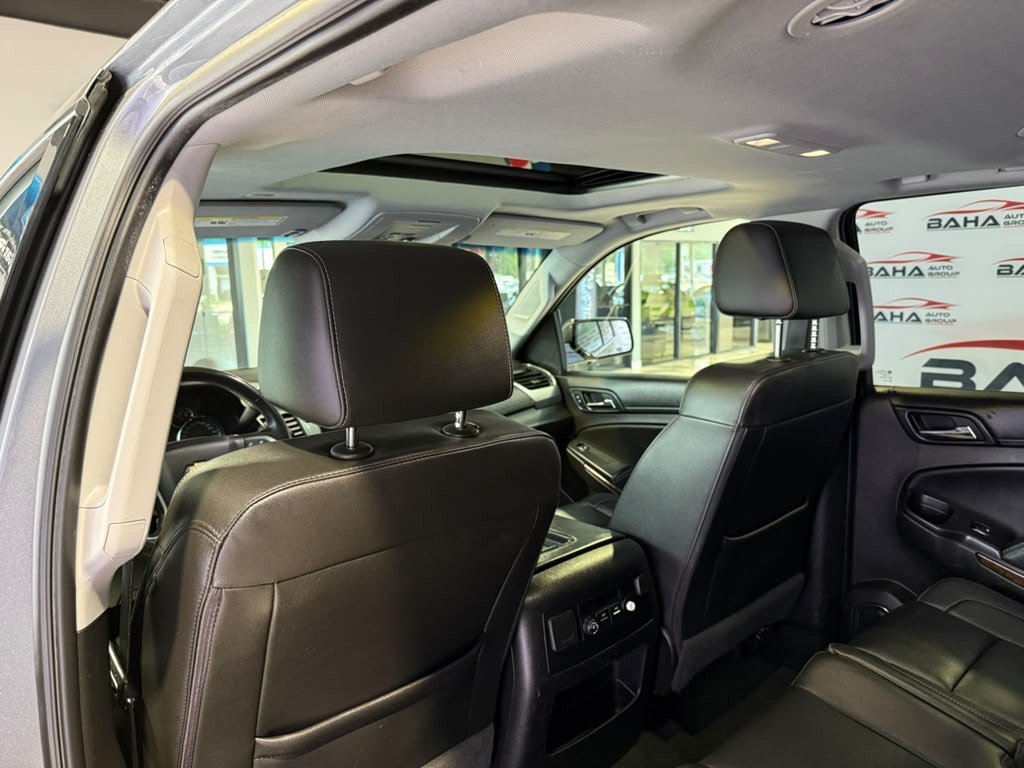 Used 2018 Chevrolet Suburban LT AWD/4WD image 39