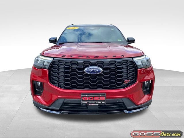 Used 2025 Ford Explorer ST w/ Sun And Sound Package AWD/4WD image 2