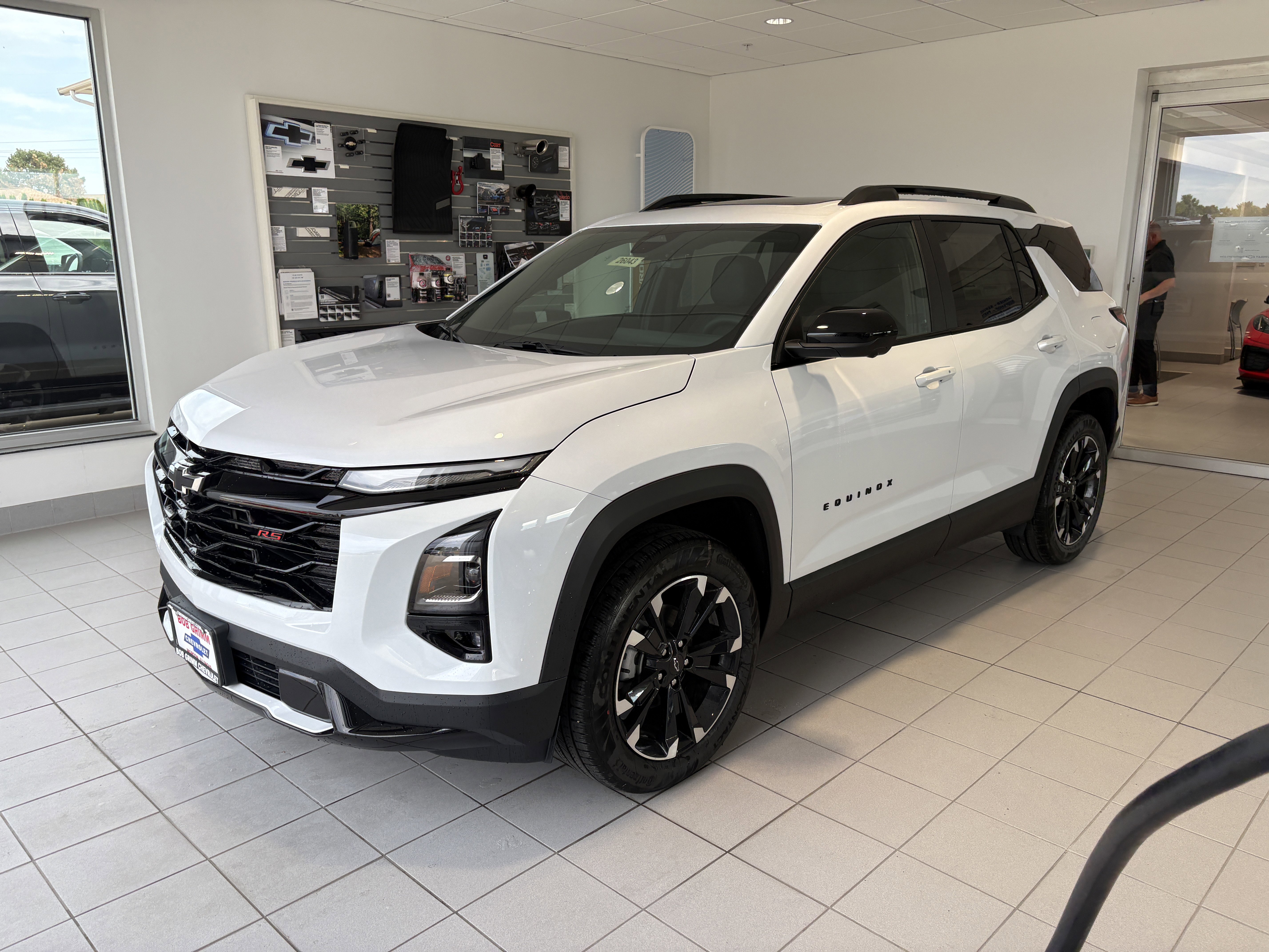 New 2026 Chevrolet Equinox RS w/ Convenience Package III image 2