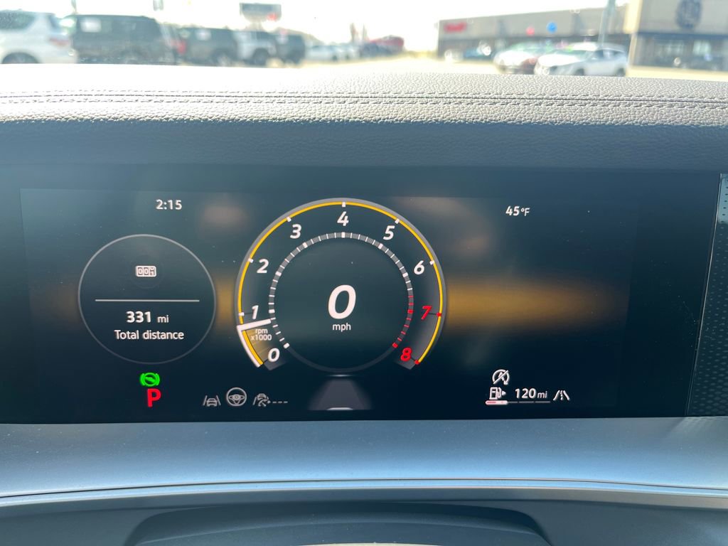 Used 2025 Volkswagen Tiguan SE w/ Panoramic Sunroof Package image 21