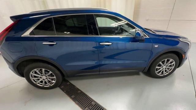 Used 2019 Cadillac XT4 Luxury w/ Cold Weather Package image 9