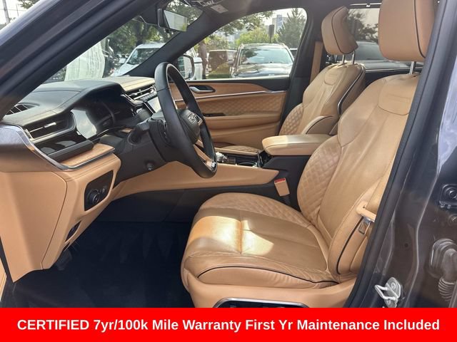 Used 2023 Jeep Grand Cherokee L Summit AWD/4WD image 23