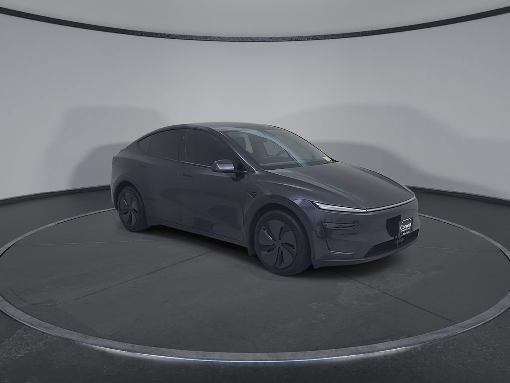 Used 2026 Tesla Model Y AWD image 3