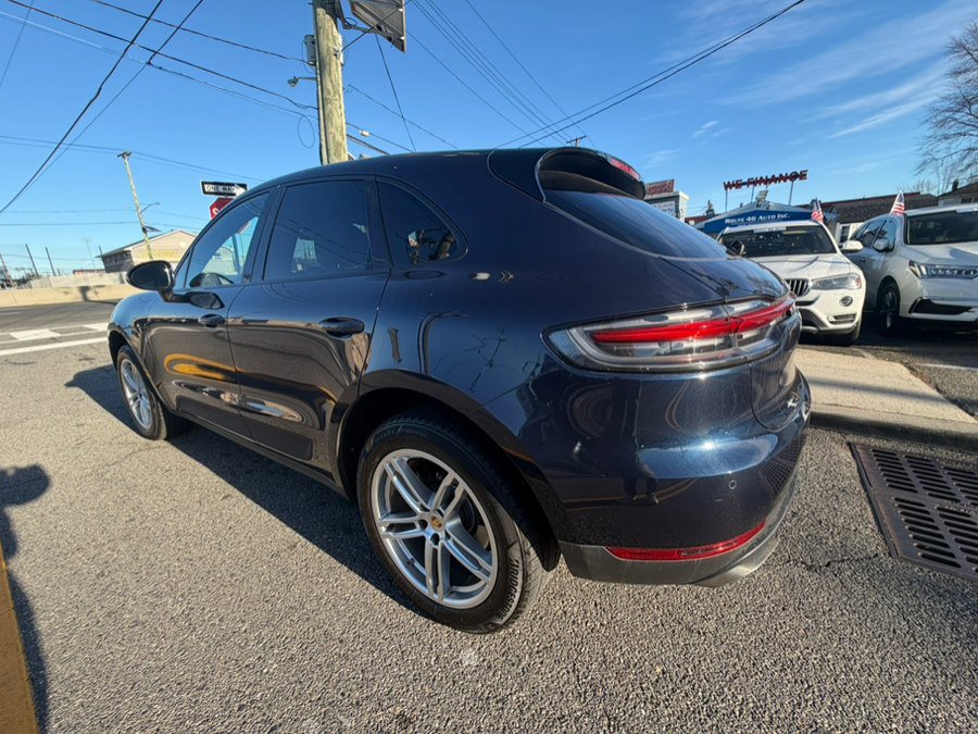 Used 2020 Porsche Macan image 3