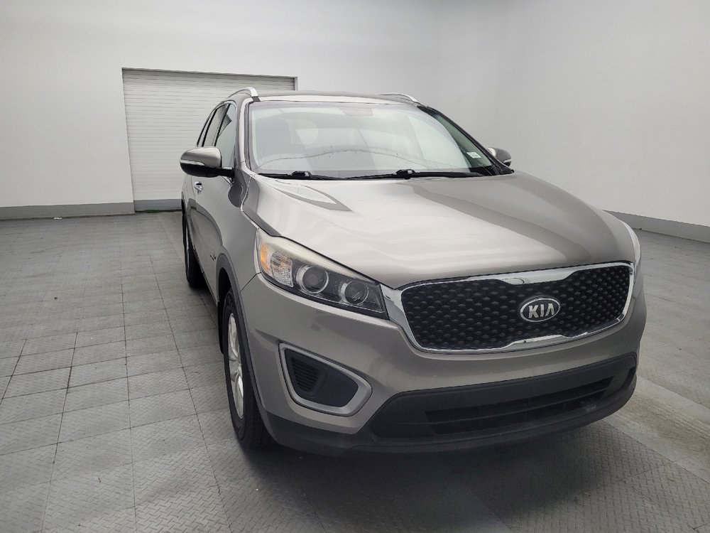 Used 2016 Kia Sorento LX w/ LX Convenience Package image 13