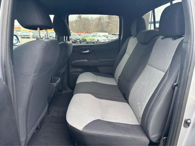 Used 2020 Toyota Tacoma TRD Off-Road w/ Technology Package image 22