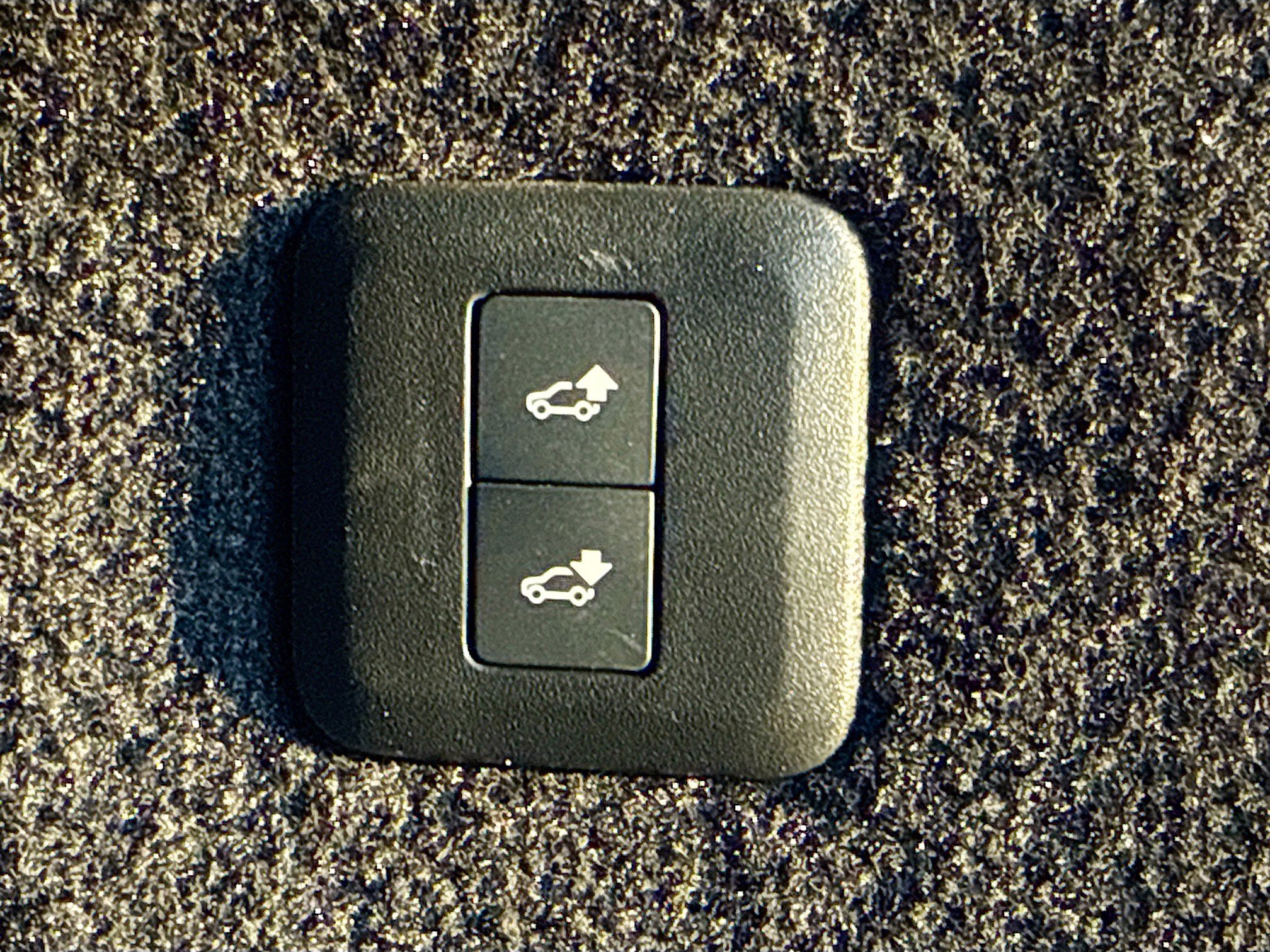 Used 2022 Land Rover Range Rover Sport HSE Silver Edition image 12