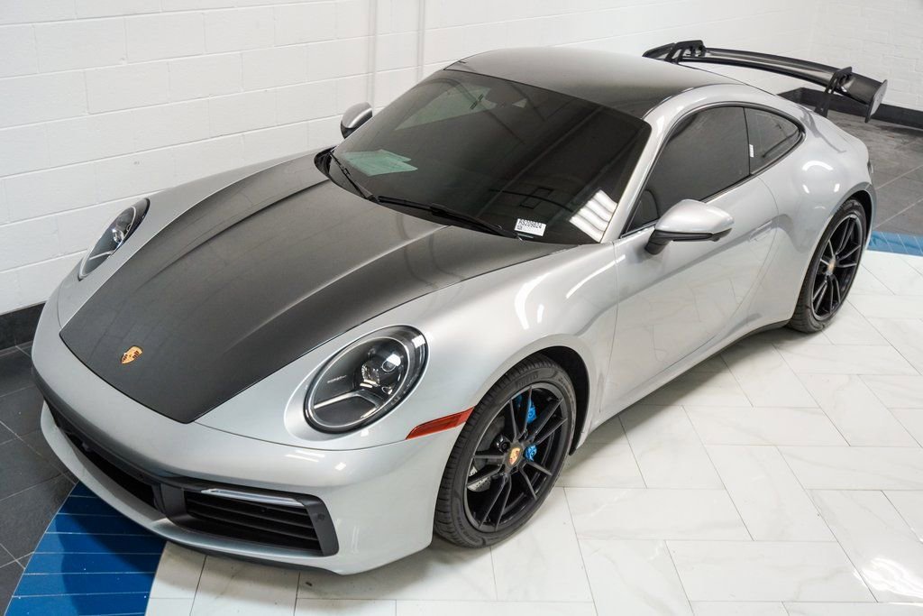 Used 2024 Porsche 911 Carrera image 17
