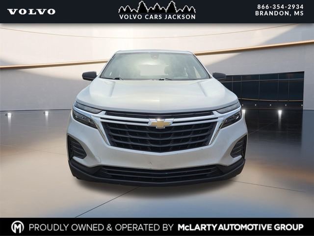 Used 2022 Chevrolet Equinox LS image 2