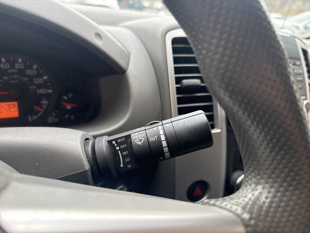 Used 2018 Nissan Frontier SV image 20