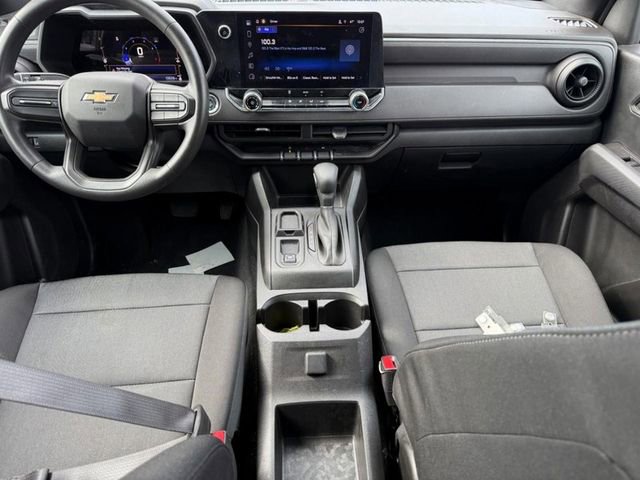 Used 2023 Chevrolet Colorado W/T image 11