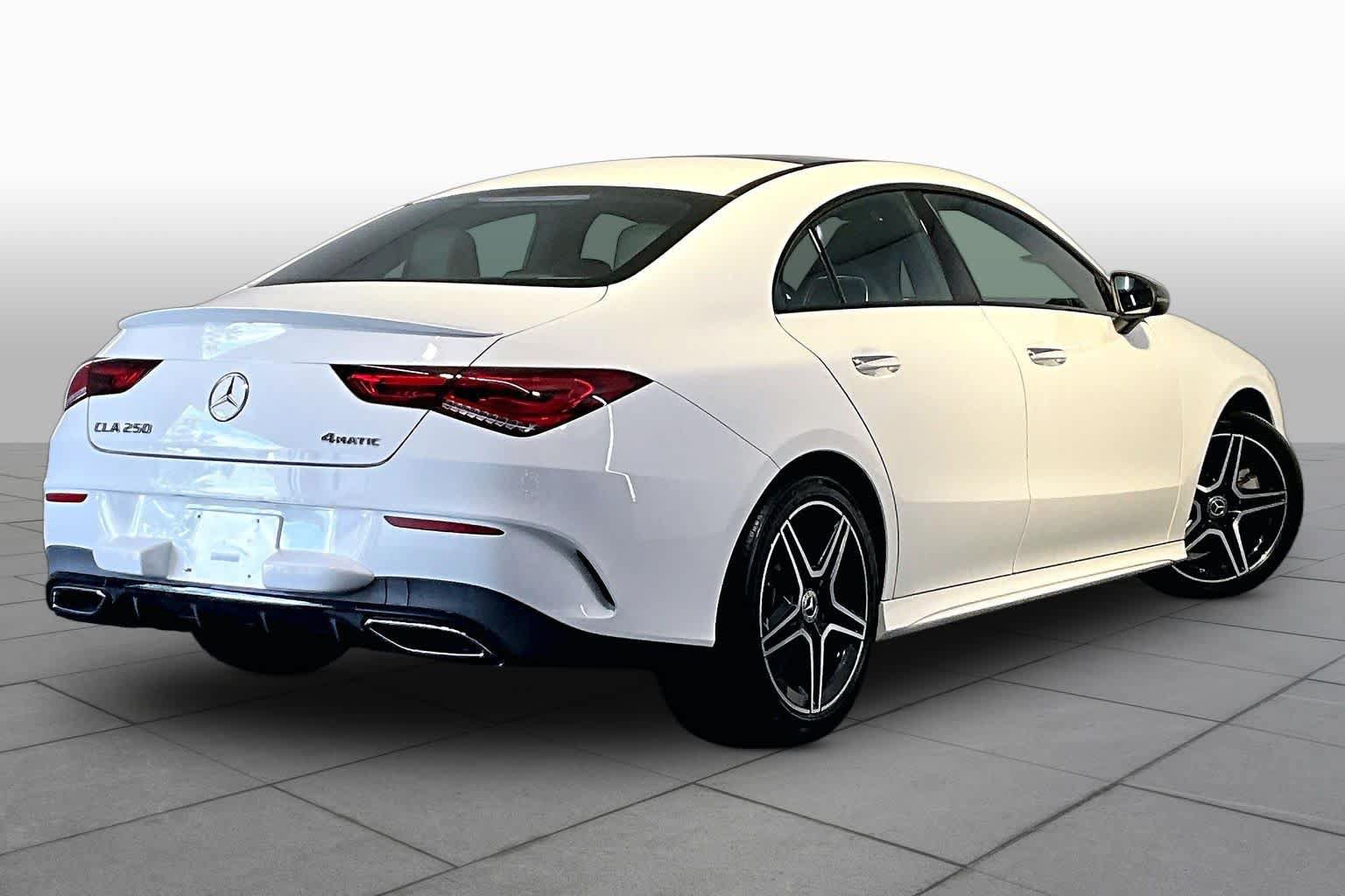 Used 2021 Mercedes-Benz CLA 250 4MATIC image 13