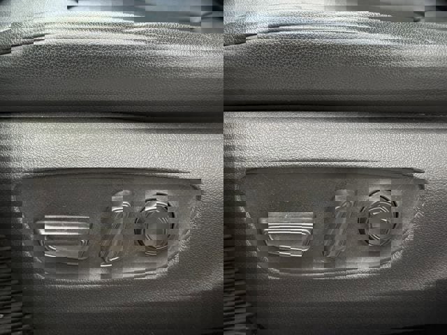 Used 2020 Toyota Highlander XLE AWD/4WD image 29