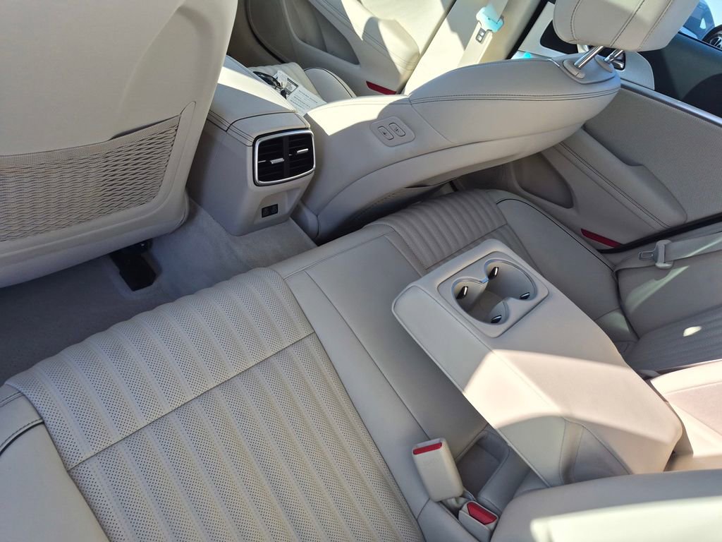 Used 2026 Genesis G70 2.5T Prestige image 25