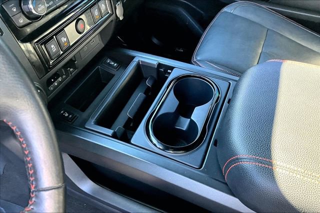 Used 2021 Nissan Titan PRO-4X w/ Pro-4x Convenience Package image 17